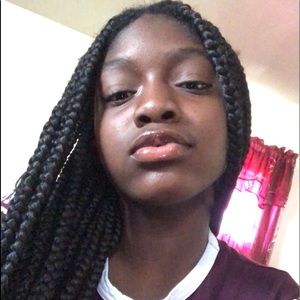 Meet your Posher, Camiah